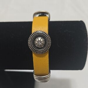 Handcrafted Italian Leather Bracelet with Silver Accents